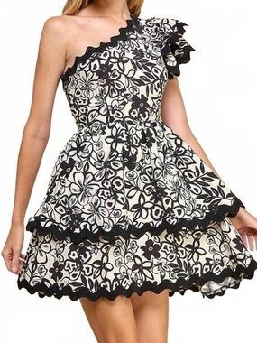TCEC One-Shoulder Black & White Floral Ruffled Dress
